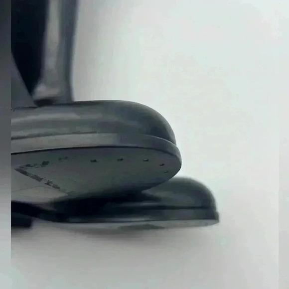 ALEXANDER McQUEEN Black Leather Metal Stud Detail Round-Toe Knee Boots 38 New* - Picture 13 of 16